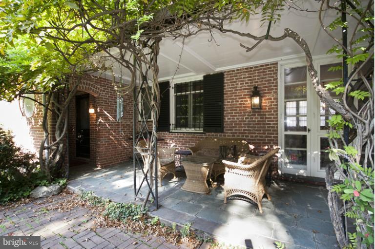 220 Wendover Road Baltimore, MD 21218 - Photo 7 of 27 Patio