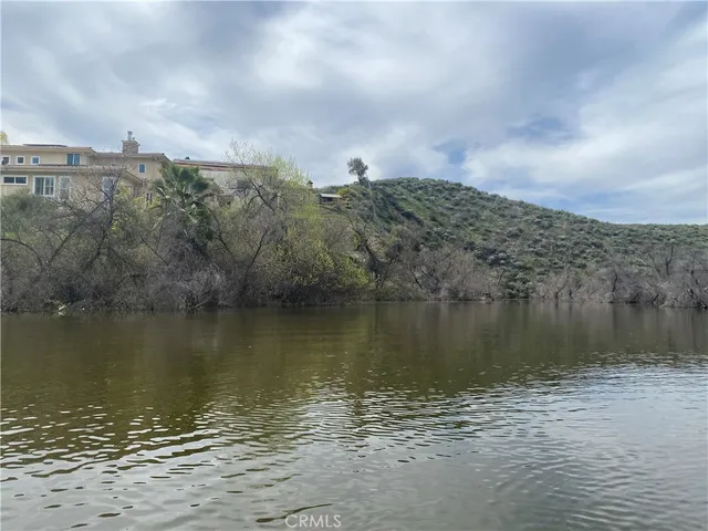 $888,000 | 21734 Appaloosa Court, Canyon Lake, CA 92587