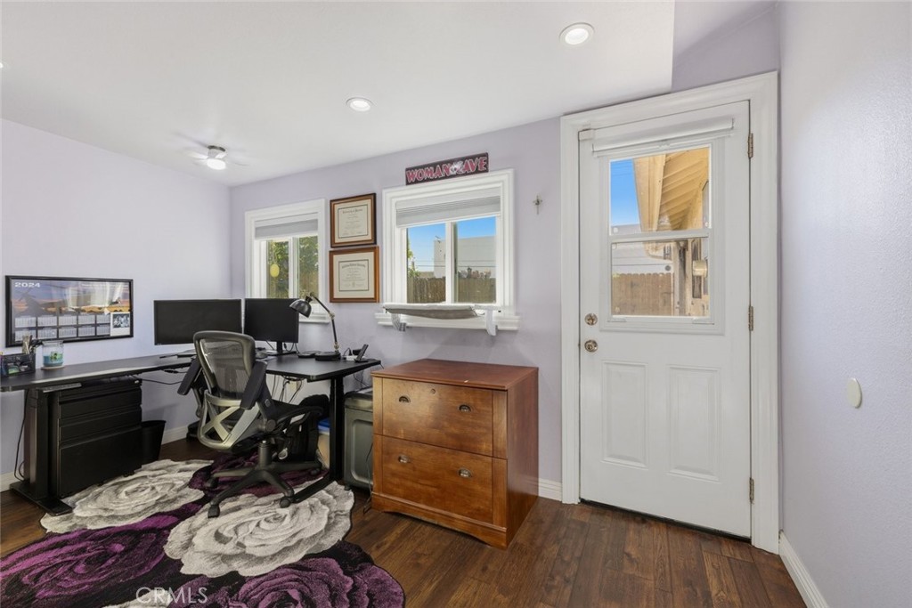 2277 Workman Avenue Simi Valley, CA 93063 - Photo 11 of 31 Gallery Image 11