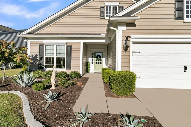 $439,900 | 548 Tranquil Waters Way, Summerville, SC 29486