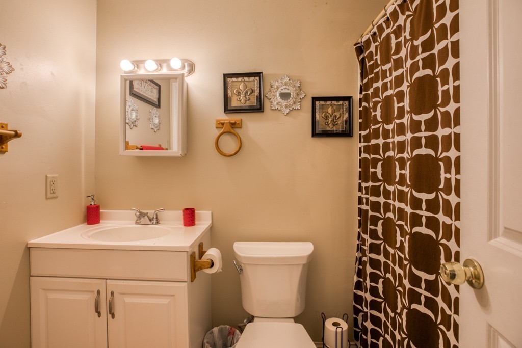 33-35 Nathaniel Street Springfield, MA 01109 - Photo 27 of 32 Gallery Image 27