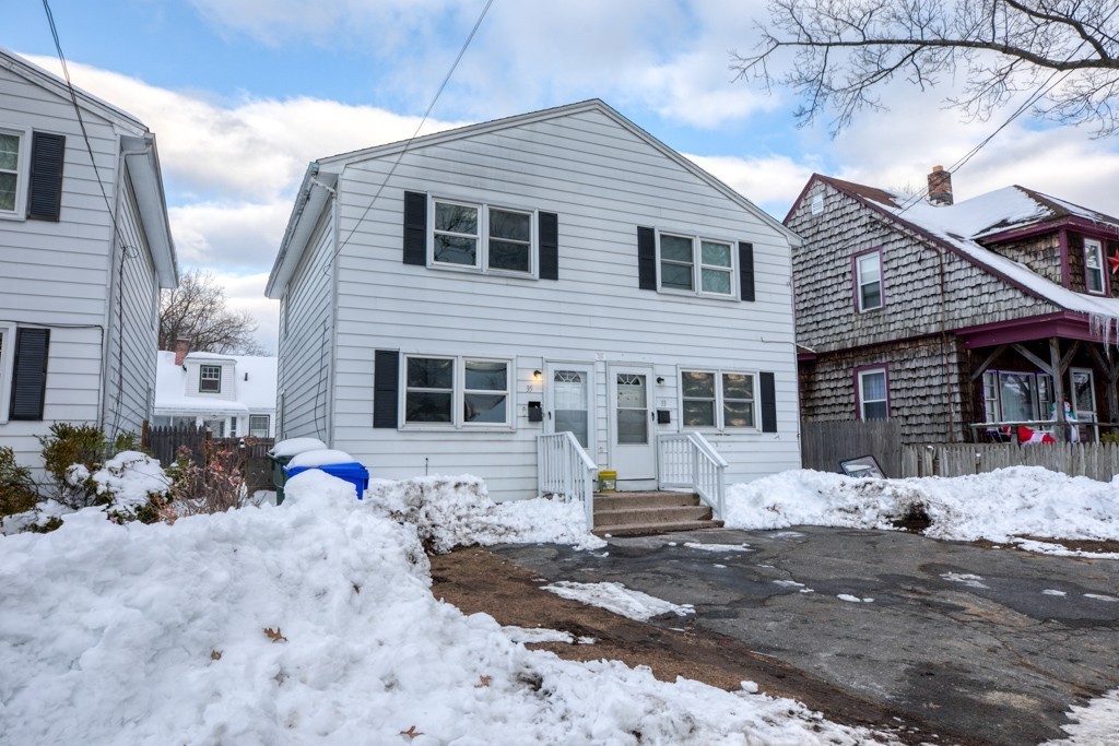 33-35 Nathaniel Street Springfield, MA 01109 - Photo 32 of 32 Gallery Image 32