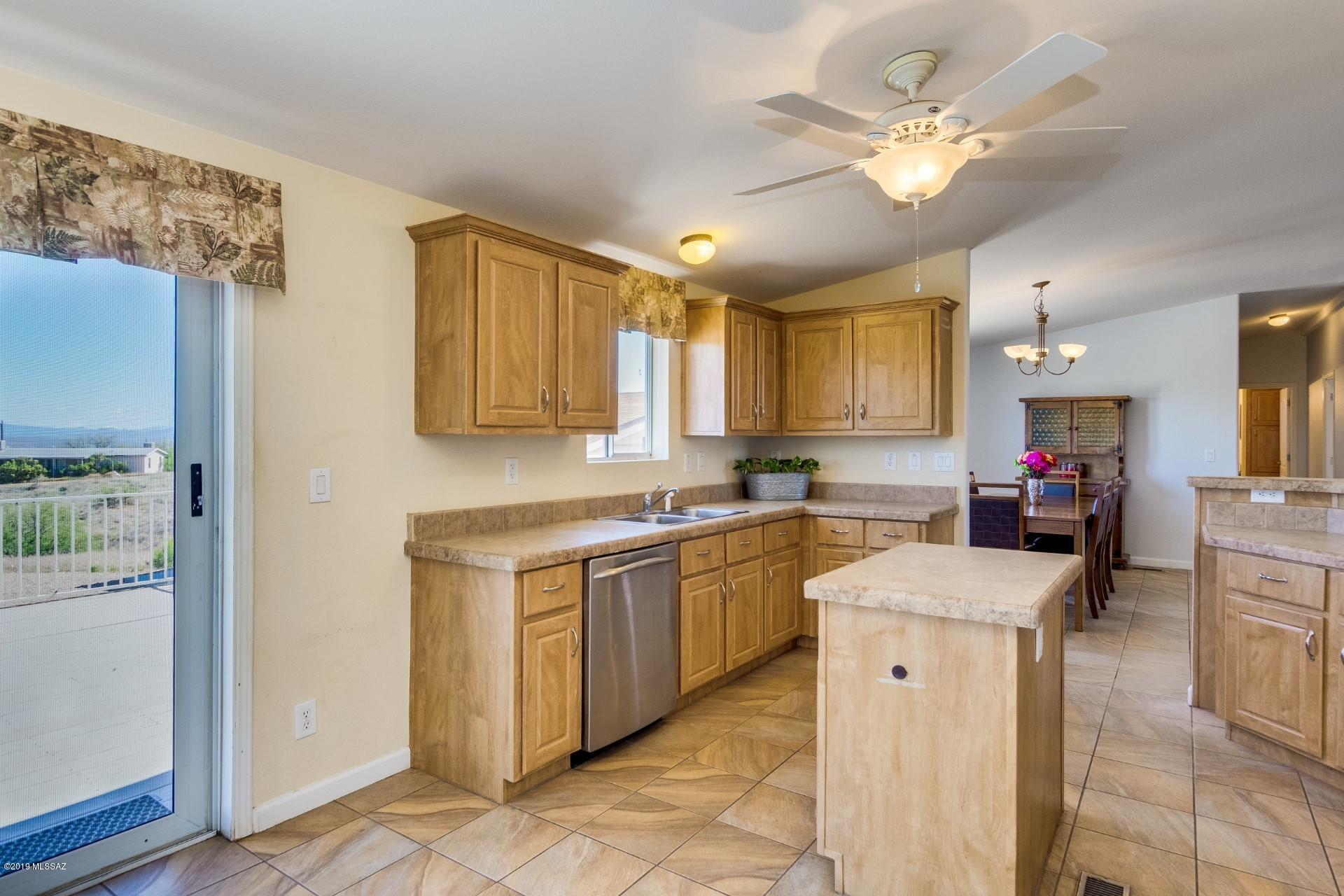 2646 West Skyline Road Benson, AZ 85602 - Photo 18 of 29 Gallery Image 18
