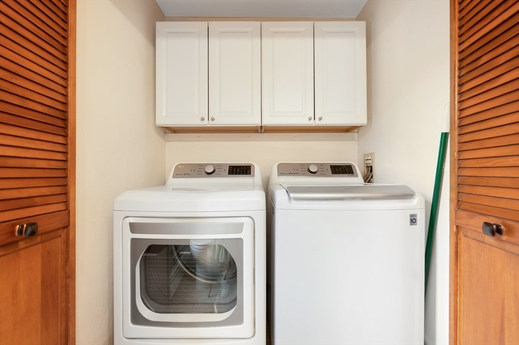 206 Olde Forge Road Hanover, MA 02339 - Photo 19 of 42 a utility room with dryer and washer