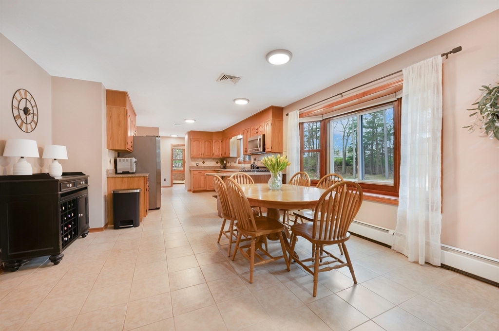 206 Olde Forge Road Hanover, MA 02339 - Photo 8 of 42 a dining room with furniture and window