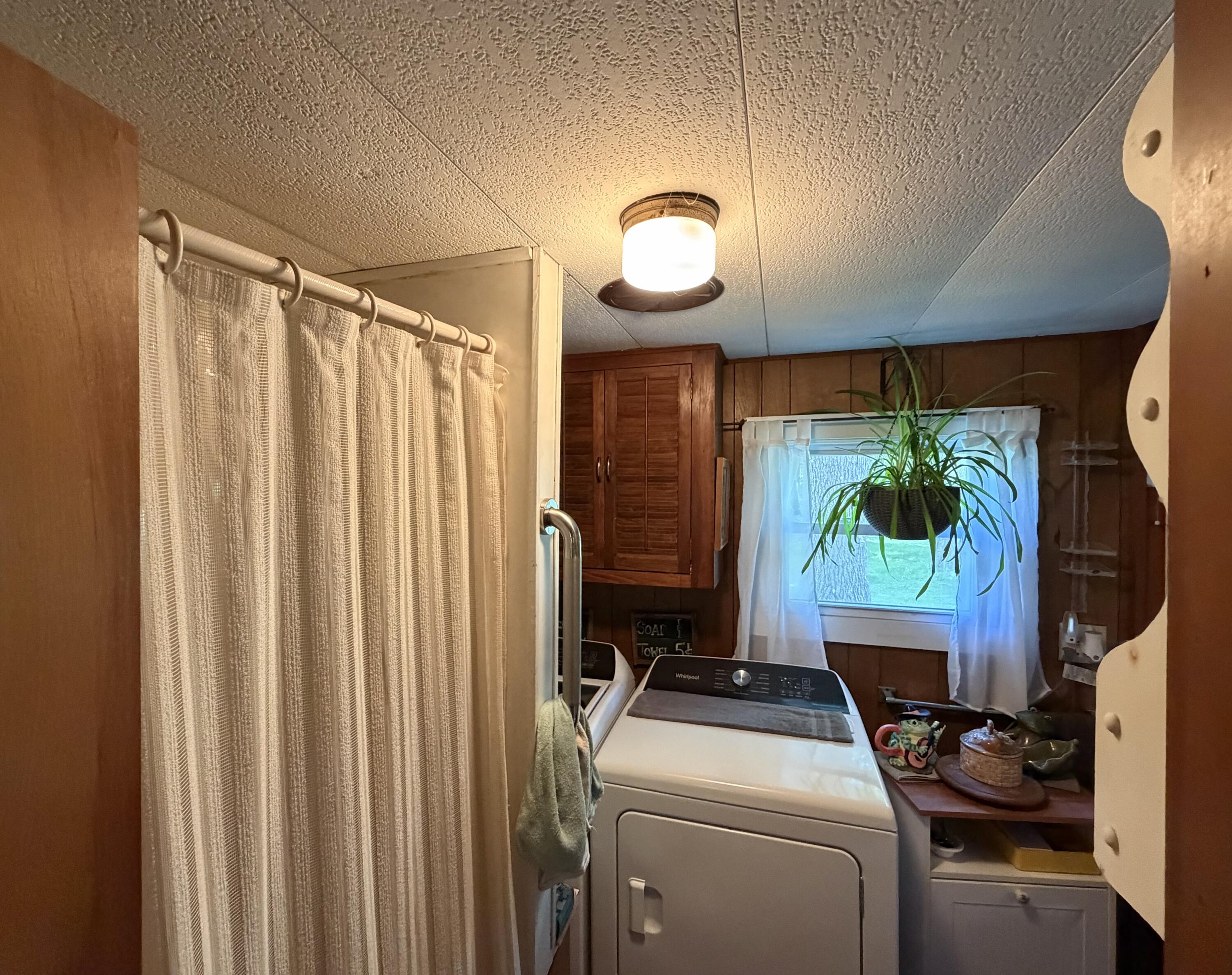 41 Town Farm Road Buxton, ME 04093 - Photo 6 of 13 Bathroom