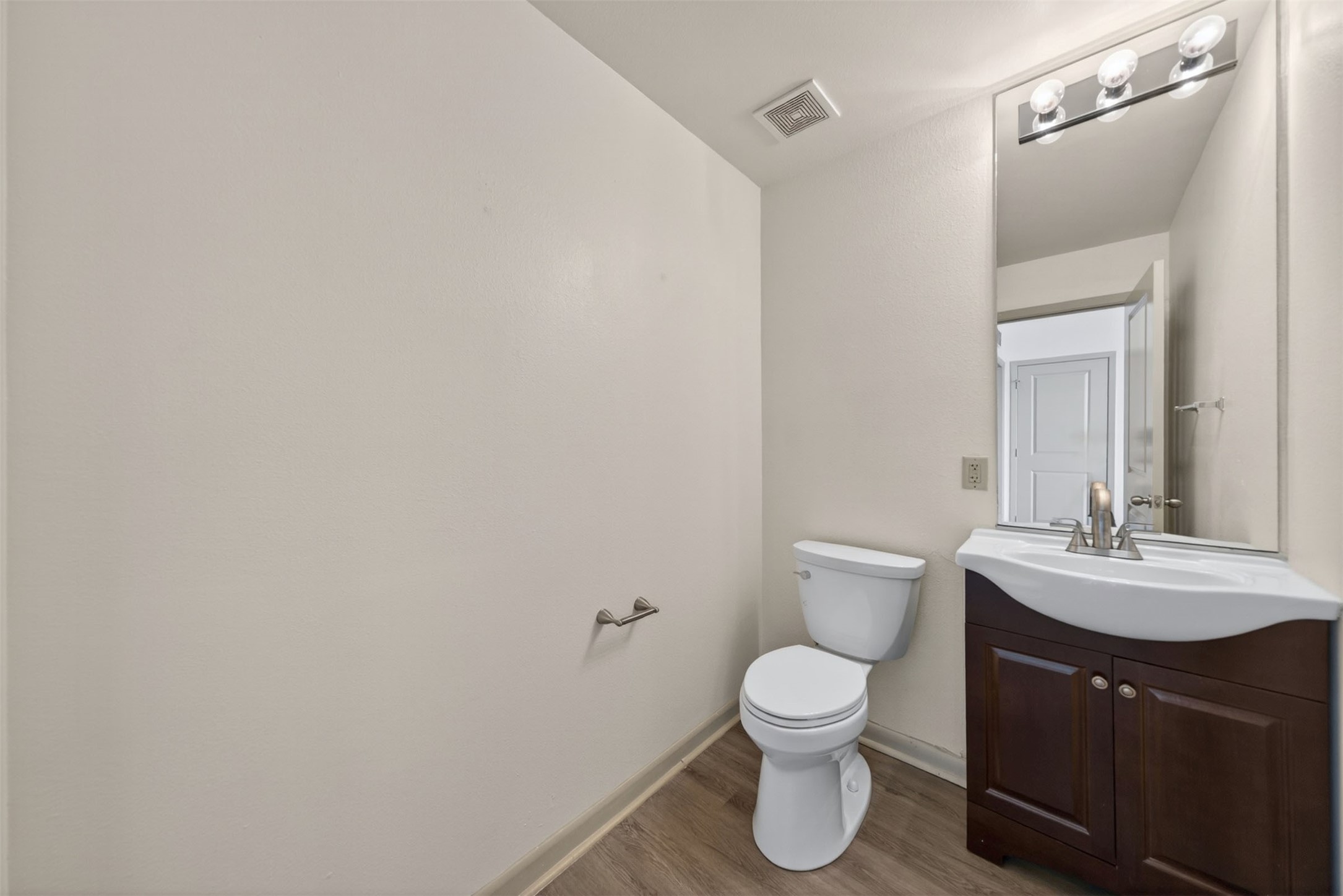 3505 Sage Road, Unit 314 Houston, TX 77056 - Photo 26 of 43 Gallery Image 26