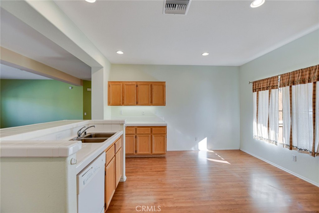 1075 Charles Street Banning, CA 92220 - Photo 25 of 64