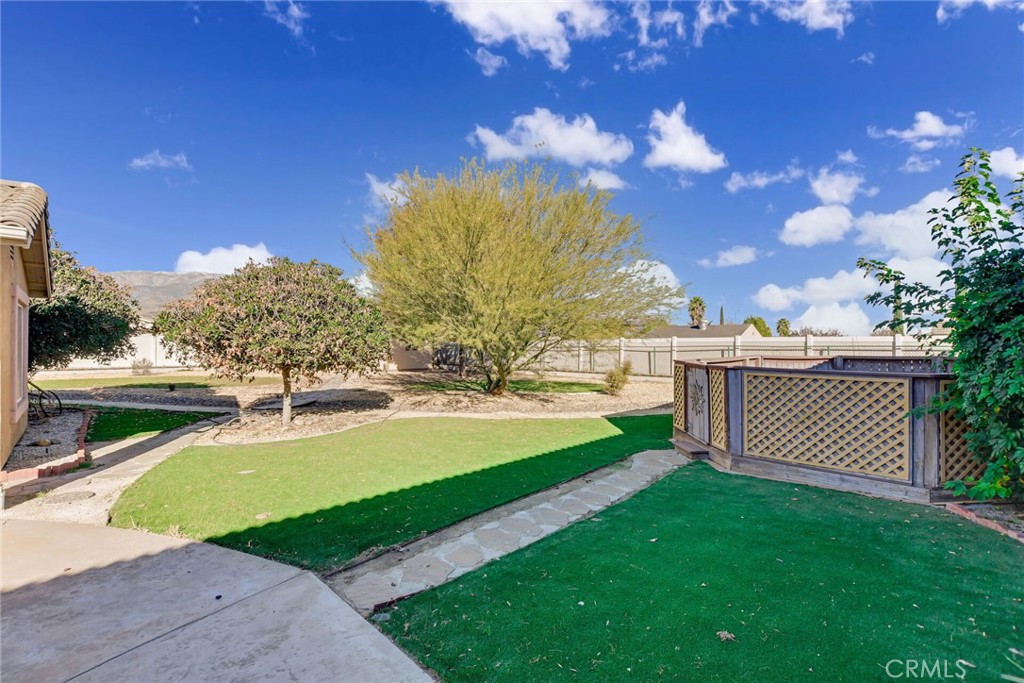 1075 Charles Street Banning, CA 92220 - Photo 39 of 64