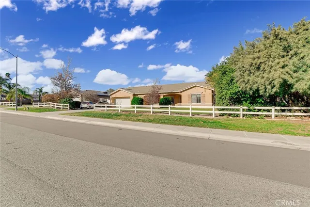 $699,000 | 1075 Charles Street, Banning, CA 92220