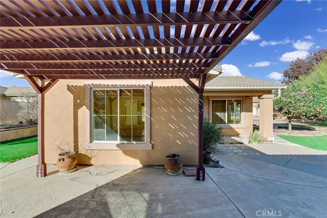 $699,000 | 1075 Charles Street, Banning, CA 92220