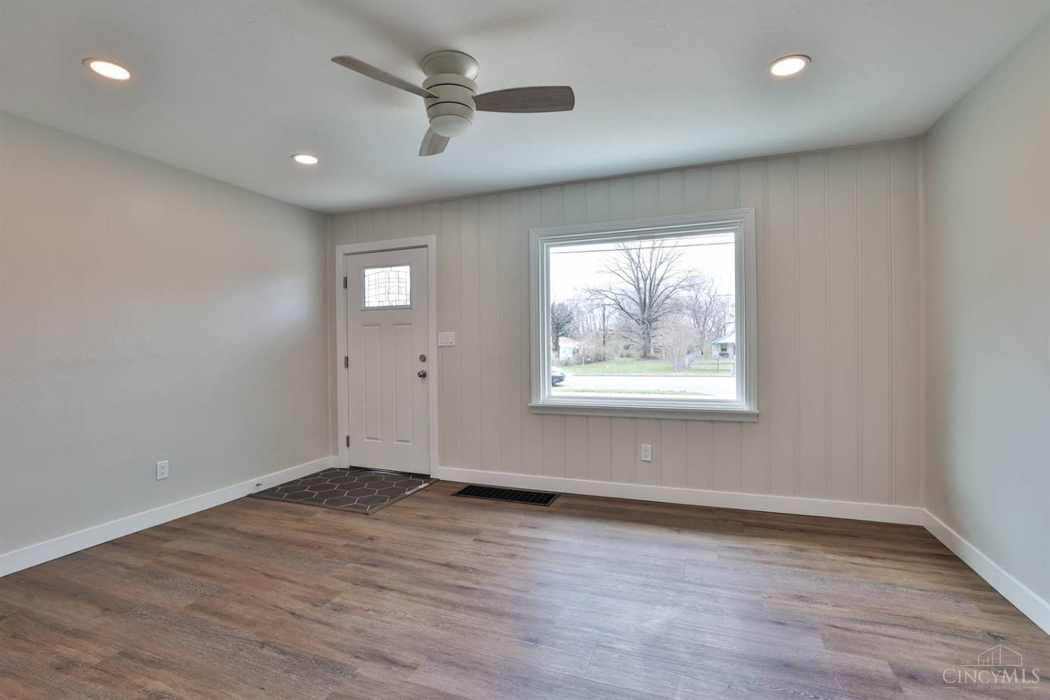 3013 Yankee Road Middletown, OH 45044 - Photo 5 of 33 Gallery Image 5