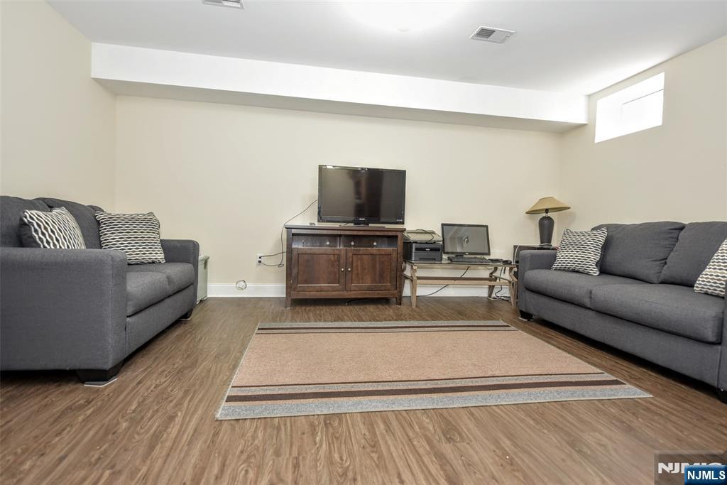 451 Springfield Avenue, Unit 111 Hasbrouck Heights, NJ 07604 - Photo 24 of 29