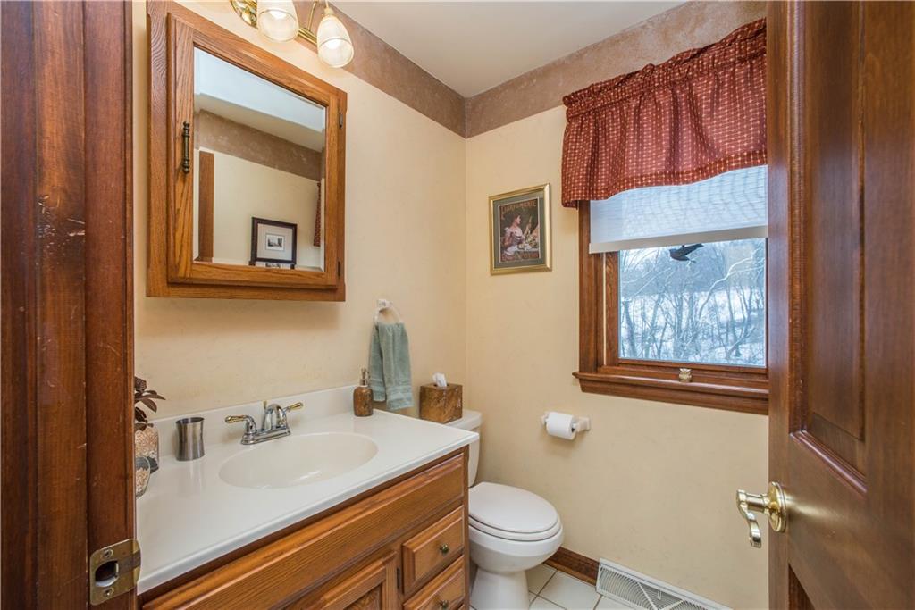 300 Mansfield Road Washington, PA 15301 - Photo 15 of 25 Gallery Image 15