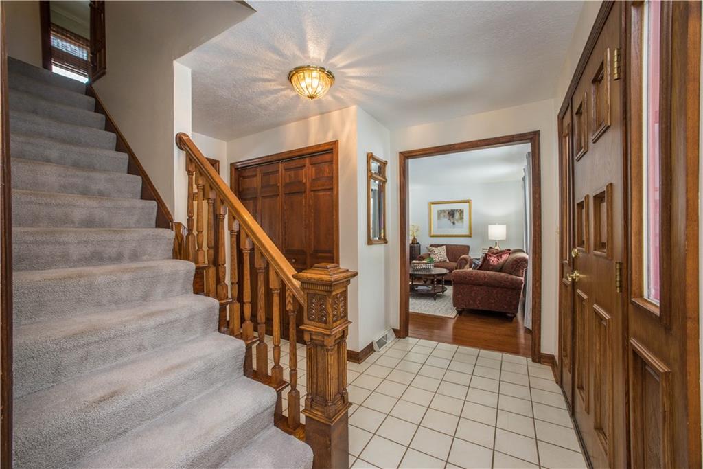 300 Mansfield Road Washington, PA 15301 - Photo 3 of 25 Gallery Image 3