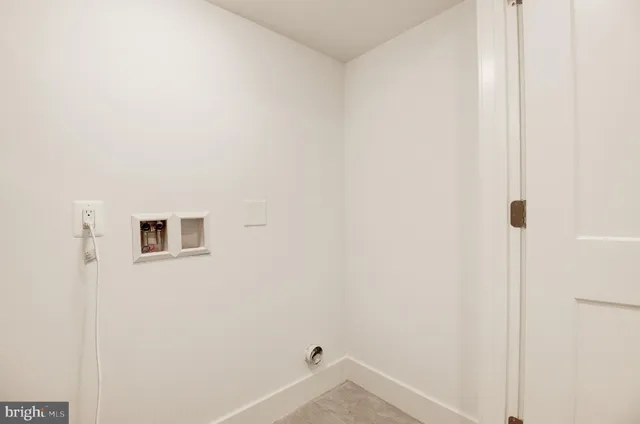 $5,000 | 543 23rd Place Northeast, Washington, DC 20002