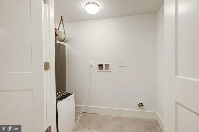 $5,000 | 543 23rd Place Northeast, Washington, DC 20002