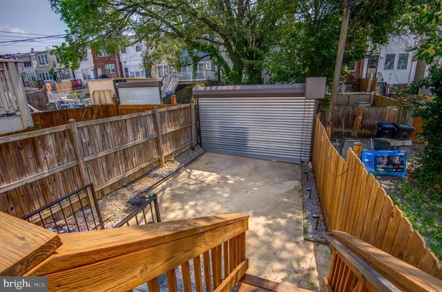 $5,000 | 543 23rd Place Northeast, Washington, DC 20002