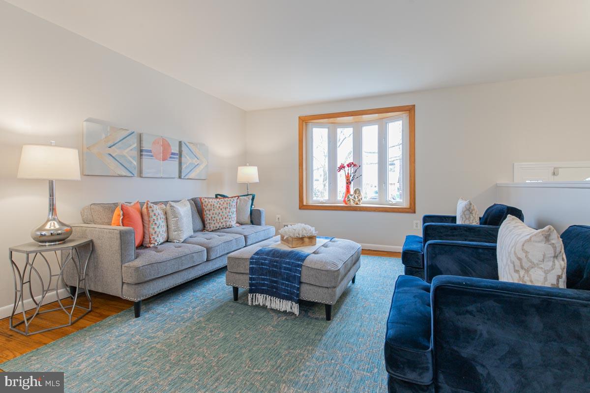 403 Hannes Street Silver Spring, MD 20901 - Photo 4 of 39