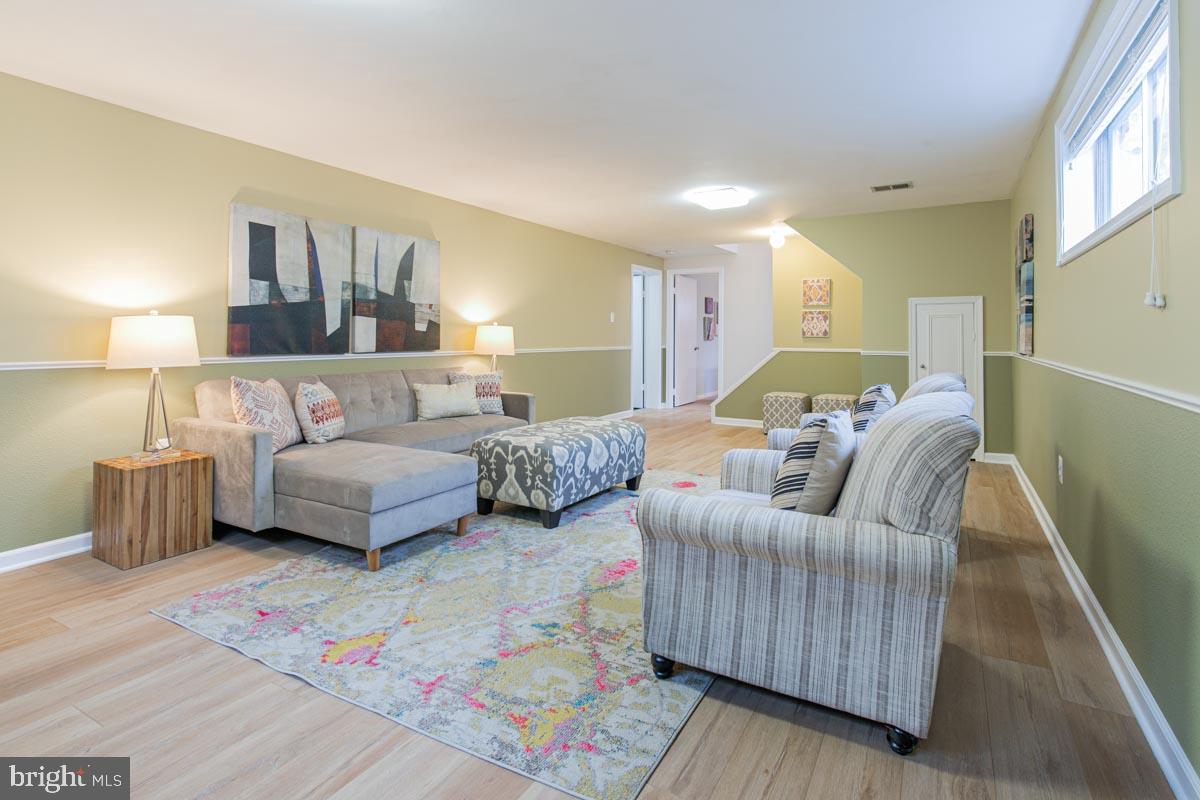 403 Hannes Street Silver Spring, MD 20901 - Photo 31 of 39