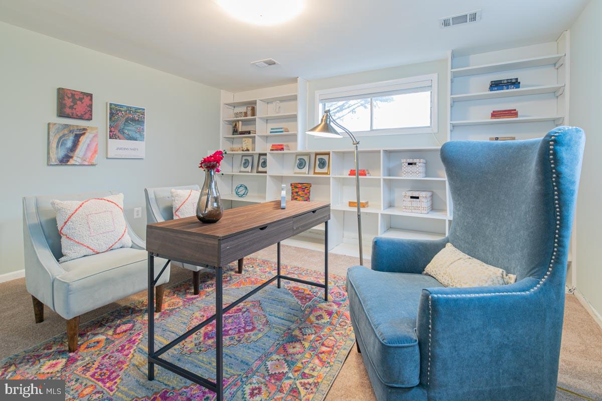 403 Hannes Street Silver Spring, MD 20901 - Photo 33 of 39