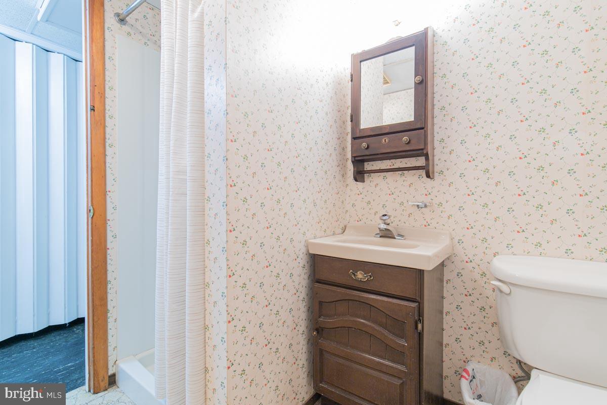 403 Hannes Street Silver Spring, MD 20901 - Photo 36 of 39