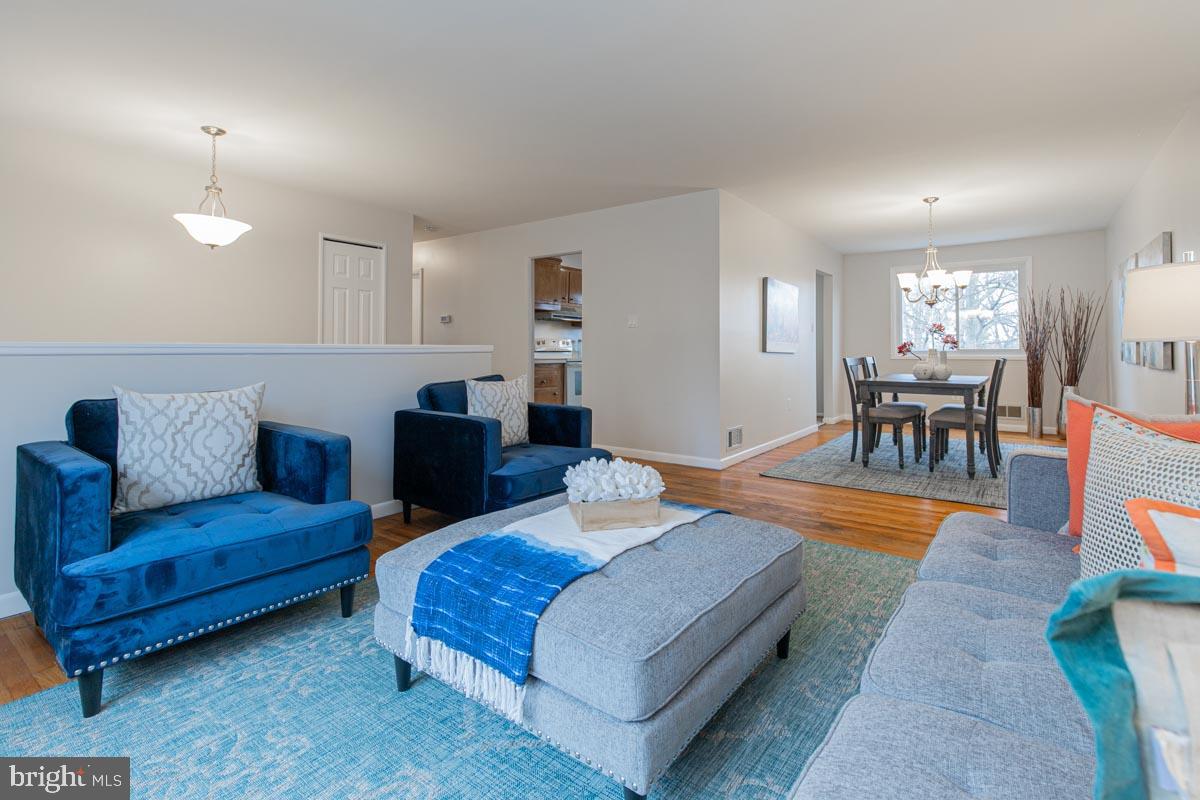 403 Hannes Street Silver Spring, MD 20901 - Photo 5 of 39