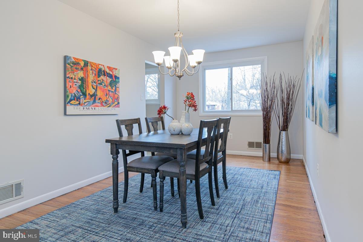 403 Hannes Street Silver Spring, MD 20901 - Photo 8 of 39
