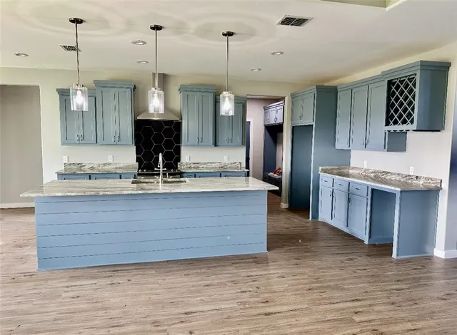 $2,300 | 3809 Chestnut Street, Corpus Christi, TX 78411