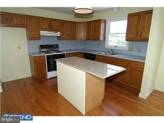 148 South View Road Fleetwood, PA 19522 - Photo 2 of 5 Kitchen