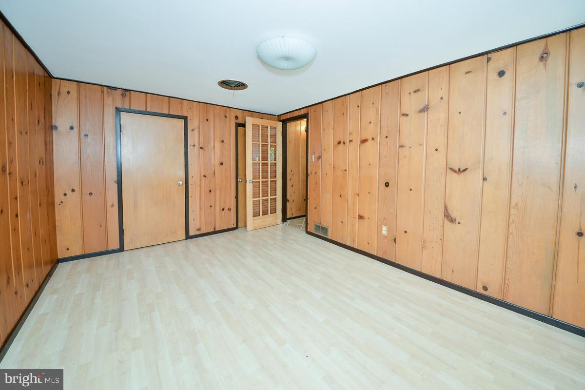 2927 Pine Spring Road Falls Church, VA 22042 - Photo 14 of 26 Bedroom