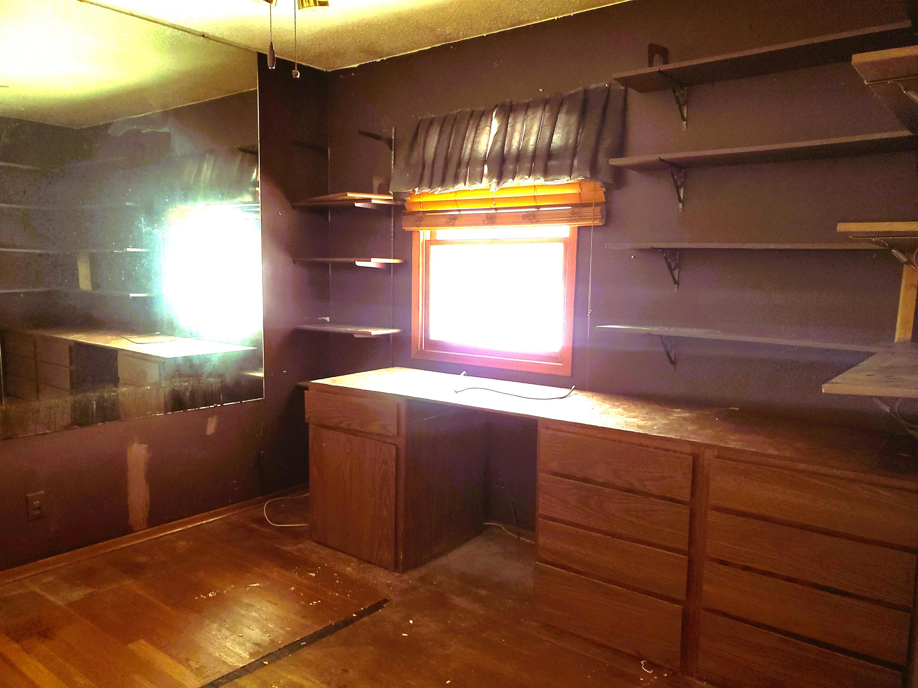 7323 Karlin Road Interlochen, MI 49643 - Photo 4 of 31