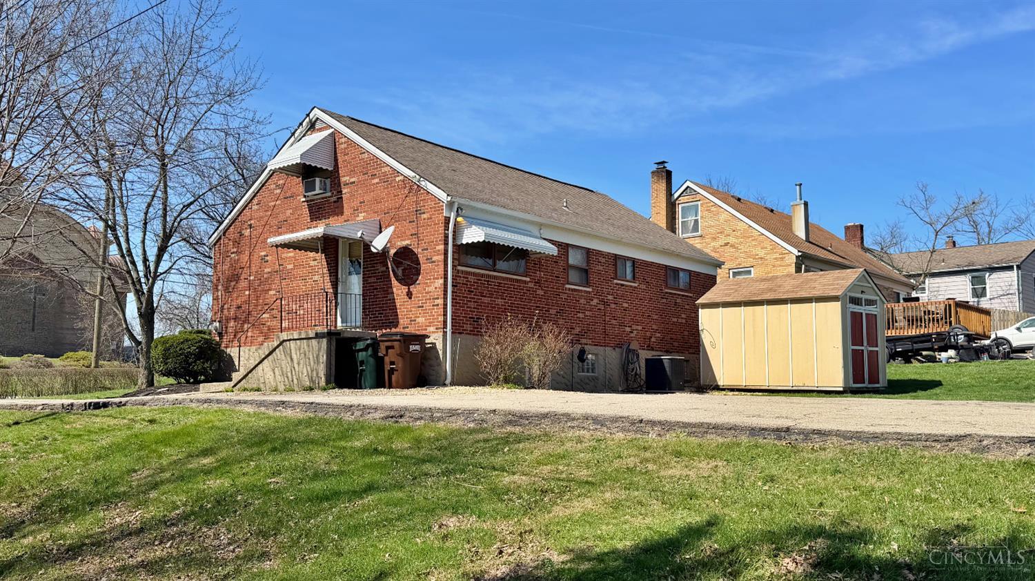 8442 Wuest Road Cincinnati, OH 45247 - Photo 26 of 29