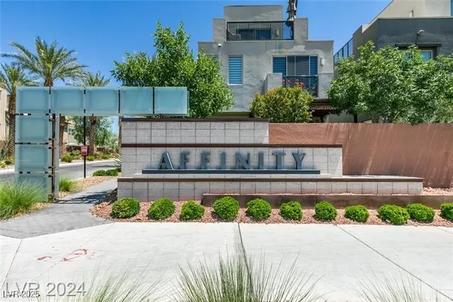 $3,200 | 1153 Notch Peak Street, Unit 103, Las Vegas, NV 89135