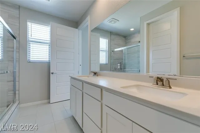 $3,200 | 1153 Notch Peak Street, Unit 103, Las Vegas, NV 89135