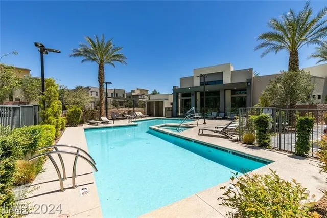 $3,200 | 1153 Notch Peak Street, Unit 103, Las Vegas, NV 89135