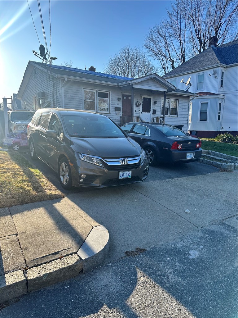 5 Washington Avenue Cranston, RI 02920 - Photo 1 of 6