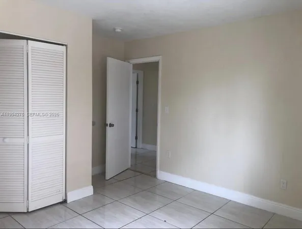 $1,725 | 1940 Washington Avenue, Unit 15, Opa-Locka, FL 33054