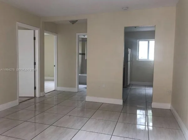 $1,725 | 1940 Washington Avenue, Unit 15, Opa-Locka, FL 33054