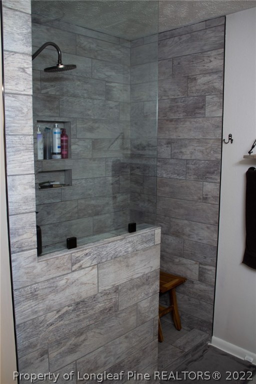 6301 Rustic Ridge Hope Mills, NC 28348 - Photo 21 of 34 Gallery Image 21