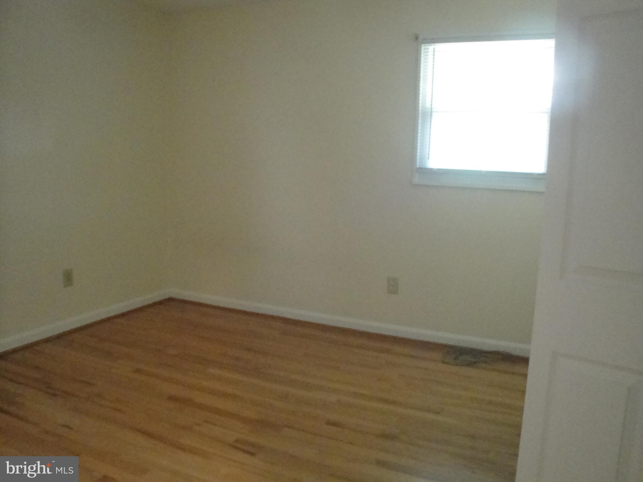 1825 Opalocka Drive McLean, VA 22101 - Photo 16 of 29 Bedroom 1