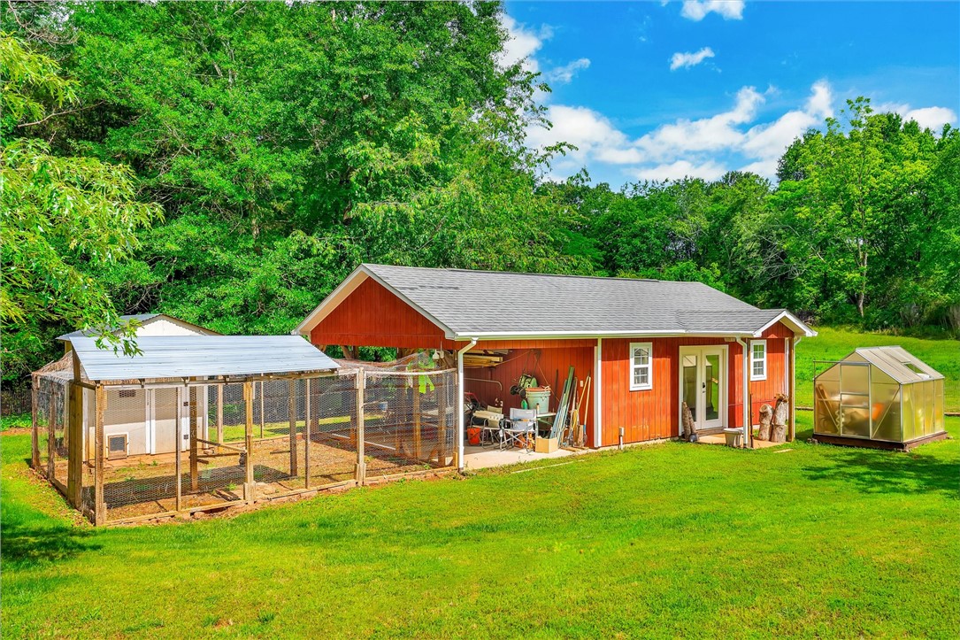 1425 Dyar Road Seneca, SC 29672 - Photo 28 of 28 Chicken Coop and Stick Built Shop .Greenhouse