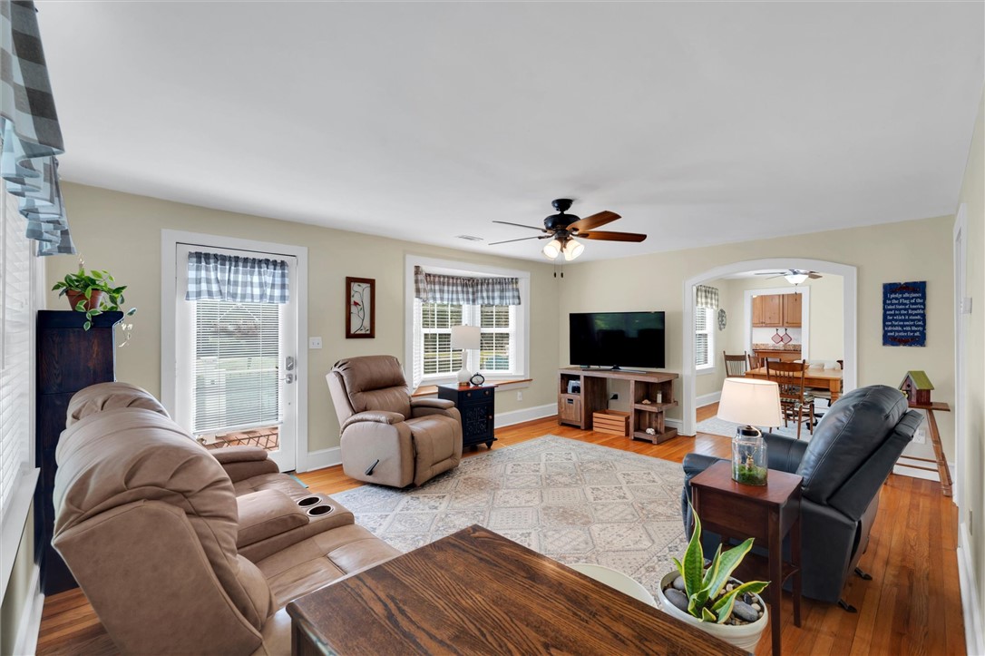 1425 Dyar Road Seneca, SC 29672 - Photo 9 of 28 Gallery Image 9