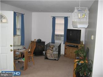 574 Durham Road Langhorne, PA 19047 - Photo 4 of 10 Gallery Image 4