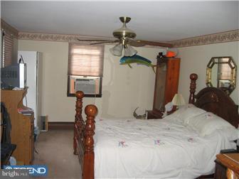 574 Durham Road Langhorne, PA 19047 - Photo 8 of 10 Bedroom - Main