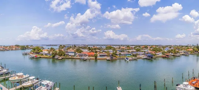 $5,500 | 415 Island Way, Unit 502, Clearwater Beach, FL 33767