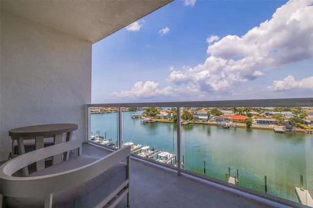 $5,500 | 415 Island Way, Unit 502, Clearwater Beach, FL 33767