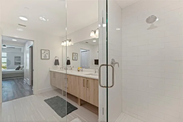 $5,500 | 415 Island Way, Unit 502, Clearwater Beach, FL 33767