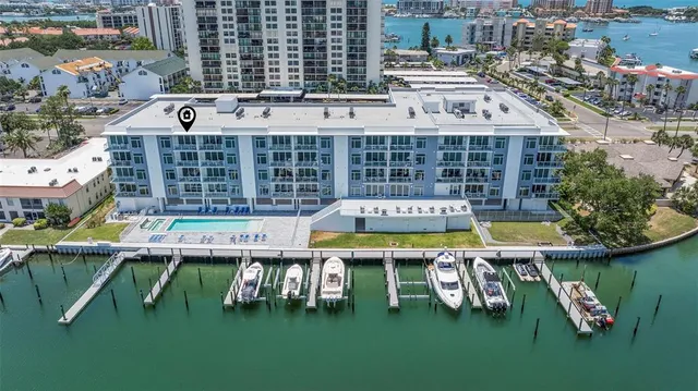 $5,500 | 415 Island Way, Unit 502, Clearwater Beach, FL 33767