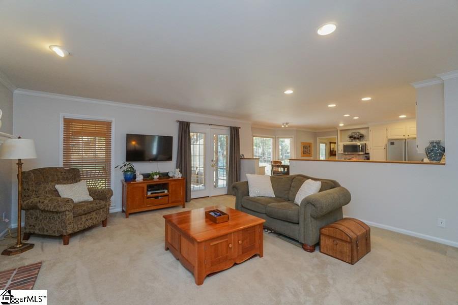 112 Deer Spring Lane Simpsonville, SC 29680 - Photo 9 of 36 Gallery Image 9